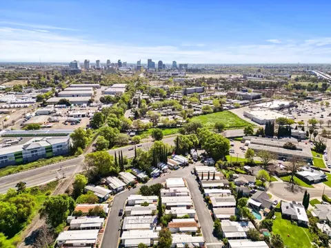 417 Westacre Rd #22, West Sacramento, CA 95691