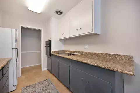 1402 Spruce Ln, Davis, CA 95616 photo 8