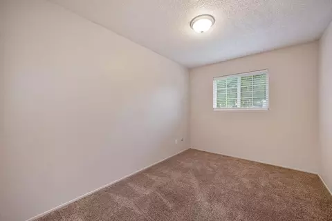 1402 Spruce Ln, Davis, CA 95616 photo 15