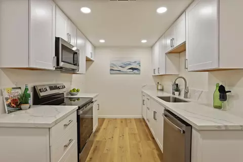 Kitchen - 414 Cherry Ln #A, Manteca, CA 95337 photo 1 of 1
