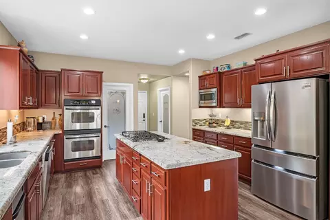 Kitchen - 3497 Lambeth Dr, Rescue, CA 95672 photo 2 of 5