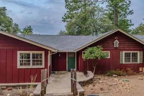 Exterior - 13825 Pine Vw, Pine Grove, CA 95665 photo 2 of 33