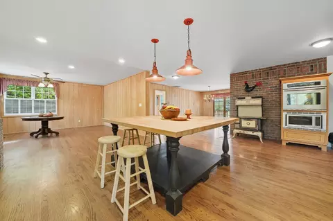 Kitchen - 13825 Pine Vw, Pine Grove, CA 95665 photo 10 of 11