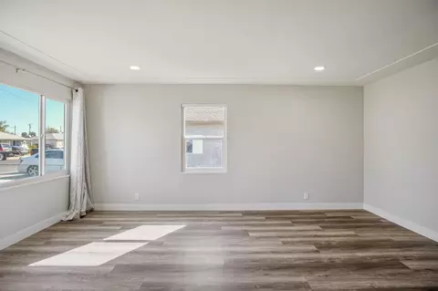 Living - 2720 Dale Ave, Ceres, CA 95307 photo 2 of 2