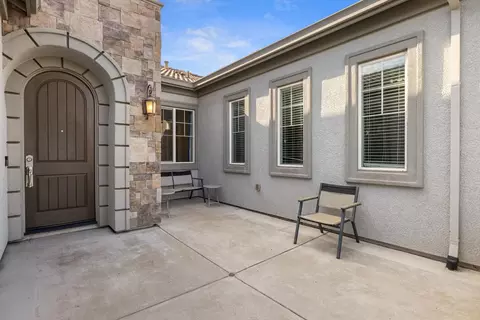 1072 Glen Abbey Dr, Manteca, CA 95336 photo 5