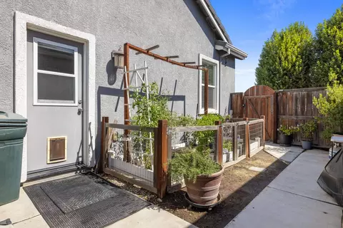 1087 Kelcie Dr, Ripon, CA 95366 photo 45