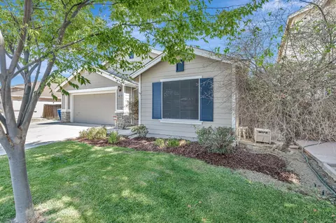 Exterior - 440 Eider Dr, Patterson, CA 95363 photo 3 of 10