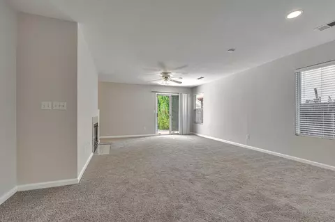 Living - 440 Eider Dr, Patterson, CA 95363 photo 1 of 6