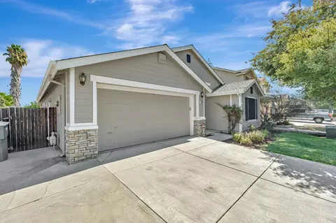 Exterior - 440 Eider Dr, Patterson, CA 95363 photo 2 of 10