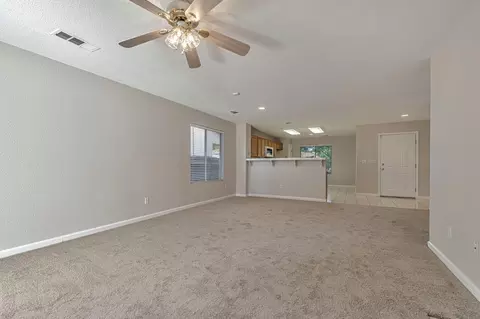 Living - 440 Eider Dr, Patterson, CA 95363 photo 5 of 6