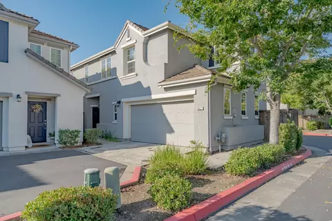 8837 Cortina Cir #68, Roseville, CA 95678