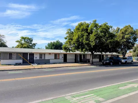 1203 G St, Merced, CA 95341 photo 1