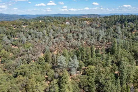 19635 Wolf Creek Rd, Grass Valley, CA 95949 photo 9