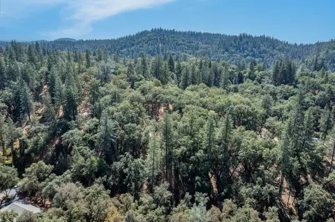 19635 Wolf Creek Rd, Grass Valley, CA 95949 photo 1