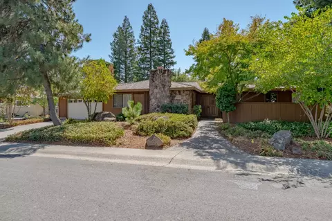 4515 Charleston Dr, Carmichael, CA 95608 photo 3