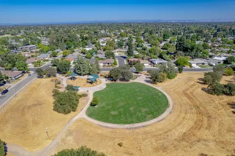 4515 Charleston Dr, Carmichael, CA 95608 photo 50