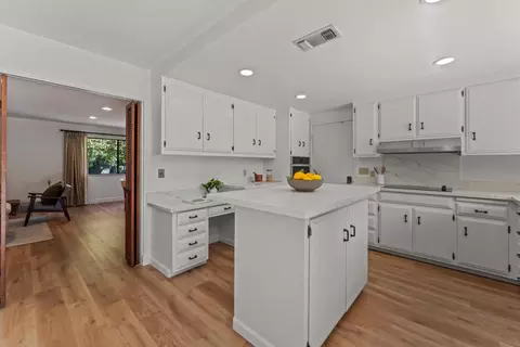 4515 Charleston Dr, Carmichael, CA 95608 photo 17
