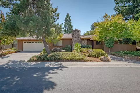 4515 Charleston Dr, Carmichael, CA 95608 photo 1