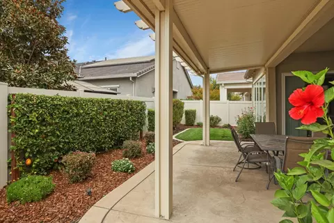 Exterior - 2679 Glen Echo Ln, Manteca, CA 95336 photo 18 of 20