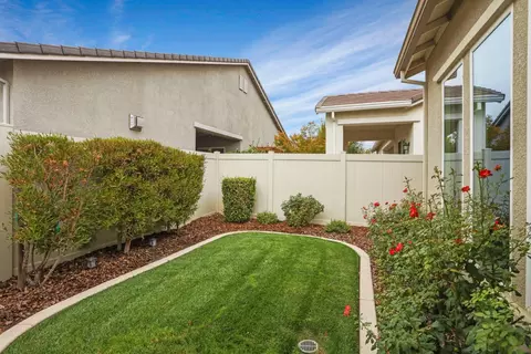 Exterior - 2679 Glen Echo Ln, Manteca, CA 95336 photo 12 of 20
