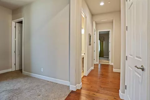 Entry Way - 2679 Glen Echo Ln, Manteca, CA 95336 photo 2 of 2