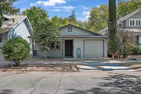 327 22nd St, Sacramento, CA 95816