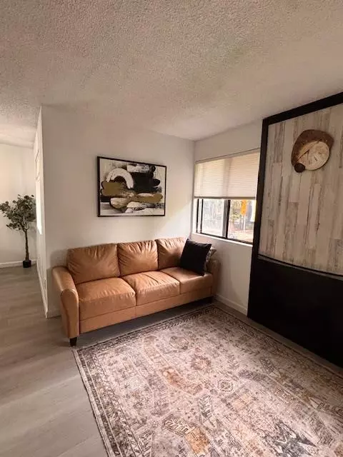 4332 Pacific Ave #42, Stockton, CA 95207