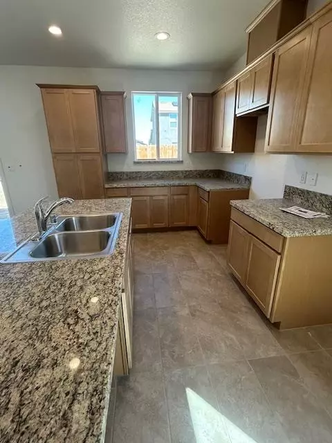 4733 SW Irma Dr, Merced, CA 95348 photo 3