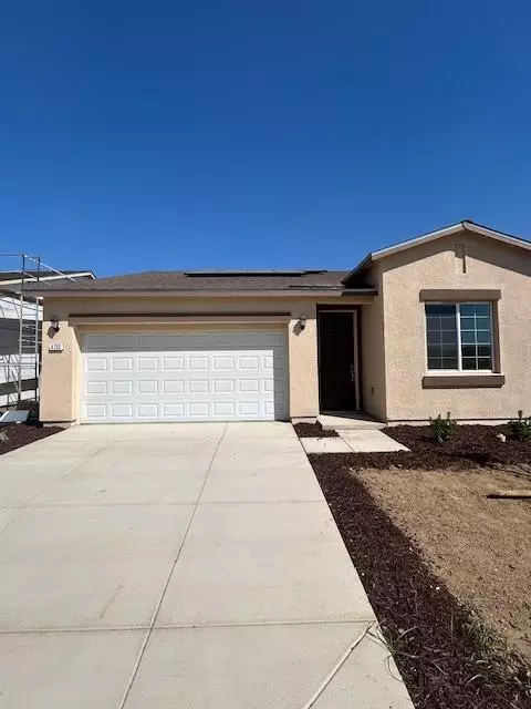 4733 SW Irma Dr, Merced, CA 95348 photo 2