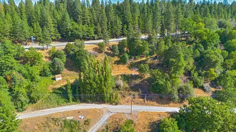 4921 Eight Mile Rd, Camino, CA 95709