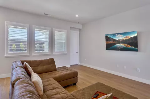 4187 Eagle View Way, Folsom, CA 95630 photo 6