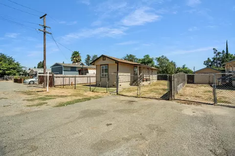 5783 Riverside Dr, Olivehurst, CA 95961 photo 4