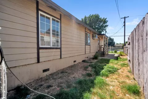 5783 Riverside Dr, Olivehurst, CA 95961 photo 21