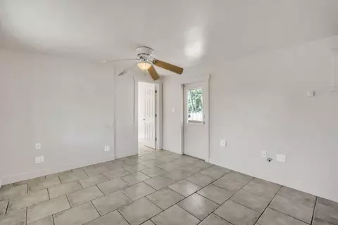 5783 Riverside Dr, Olivehurst, CA 95961 photo 7