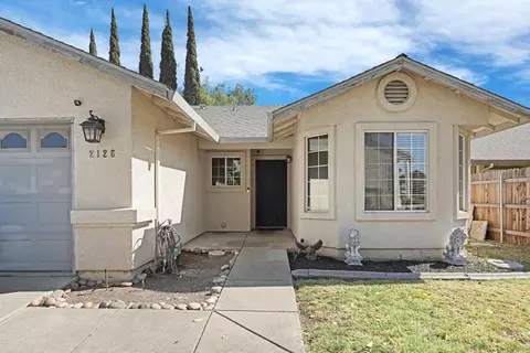 2126 Clipper Ln, Stockton, CA 95204