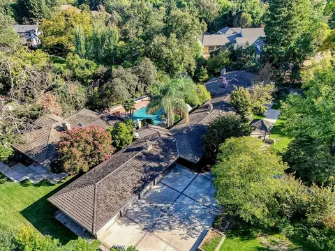 3631 Winding Creek Rd, Sacramento, CA 95864