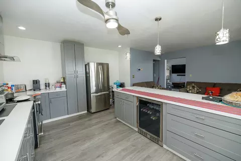 Kitchen - 428 Codington Way, Modesto, CA 95357 photo 5 of 5