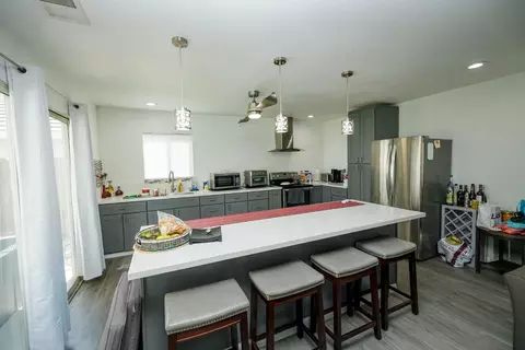 Kitchen - 428 Codington Way, Modesto, CA 95357 photo 1 of 5