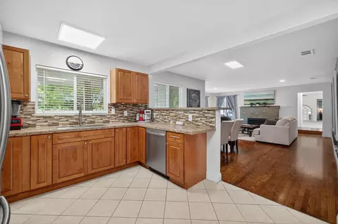 Kitchen - 1835 Sundown Trl, Placerville, CA 95667 photo 3 of 6
