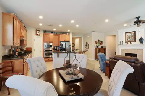 Dining - 2345 Pepper Tree Ln, Manteca, CA 95336 photo 1 of 3