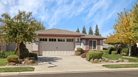 Exterior - 2345 Pepper Tree Ln, Manteca, CA 95336 photo 3 of 13