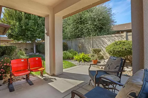 Exterior - 2345 Pepper Tree Ln, Manteca, CA 95336 photo 7 of 13