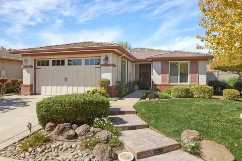 Exterior - 2345 Pepper Tree Ln, Manteca, CA 95336 photo 4 of 13