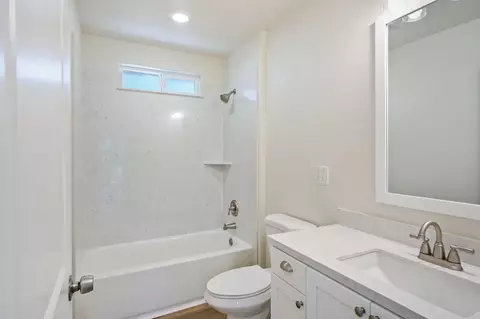 Bath - 1541 W Hatch Rd, Modesto, CA 95351 photo 1 of 1