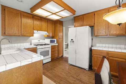 Kitchen - 8445 Bramble Bush Cir, Antelope, CA 95843 photo 1 of 3