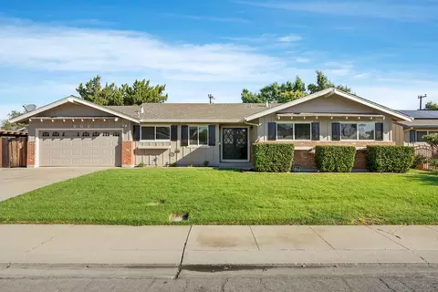207 Derecho Way, Tracy, CA 95376 photo 1