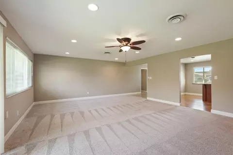 207 Derecho Way, Tracy, CA 95376 photo 4