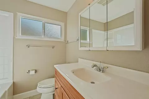 207 Derecho Way, Tracy, CA 95376 photo 25
