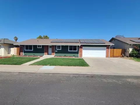 Exterior - 447 Ericwood Ct, Manteca, CA 95336 photo 2 of 3