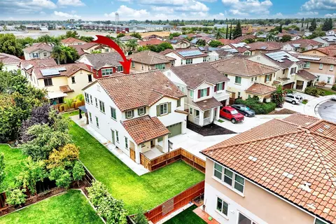 View/Area - 361 Aaron Way, Tracy, CA 95377 photo 2 of 4